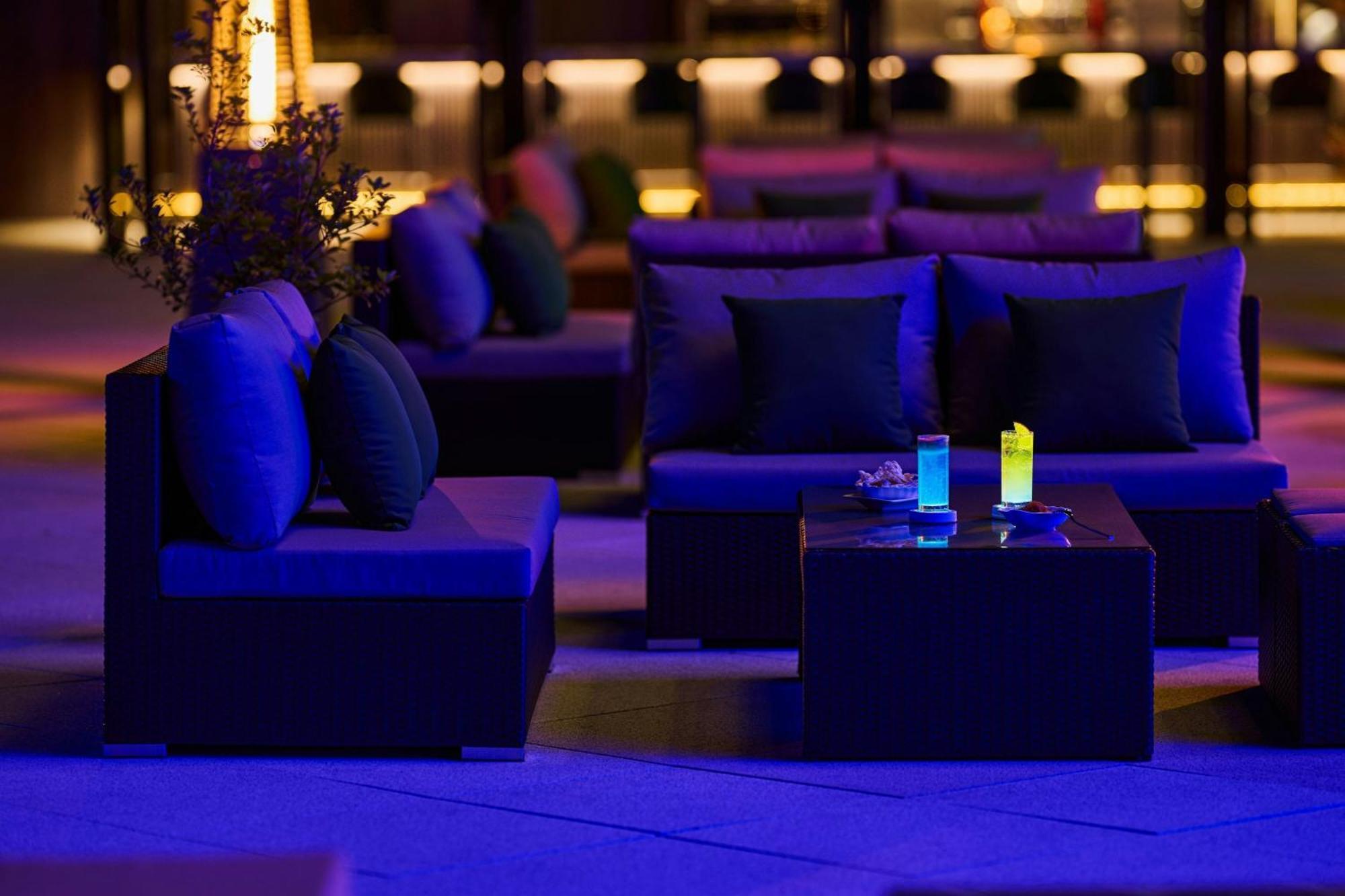 台中李方艾美酒店 外观 照片 The Sky Bar